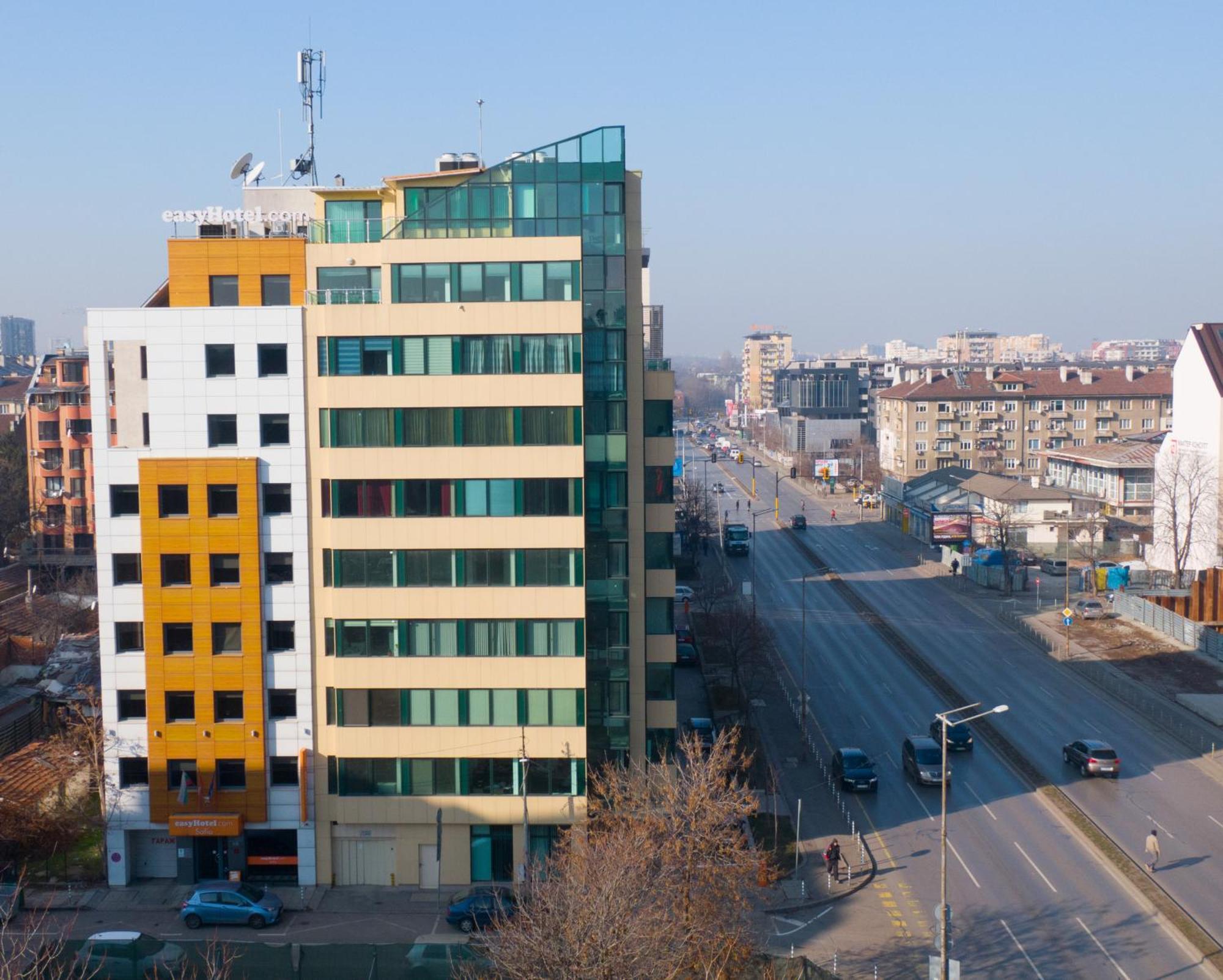 Easyhotel Sofia — Photos 2